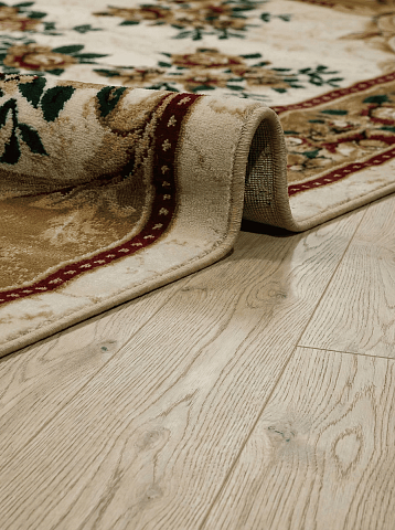 Российский прямой бежевый ковер акварель 20611